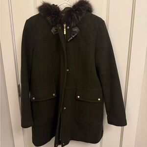 Women's Green Fur-Trimmed Coat